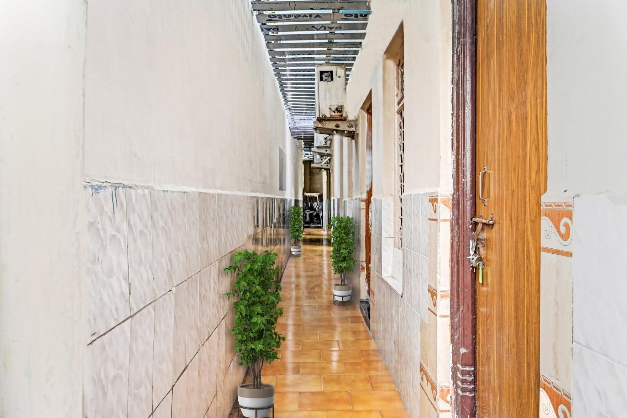 Spot On Svr Grand Hotel Vijayawada Ngoại thất bức ảnh